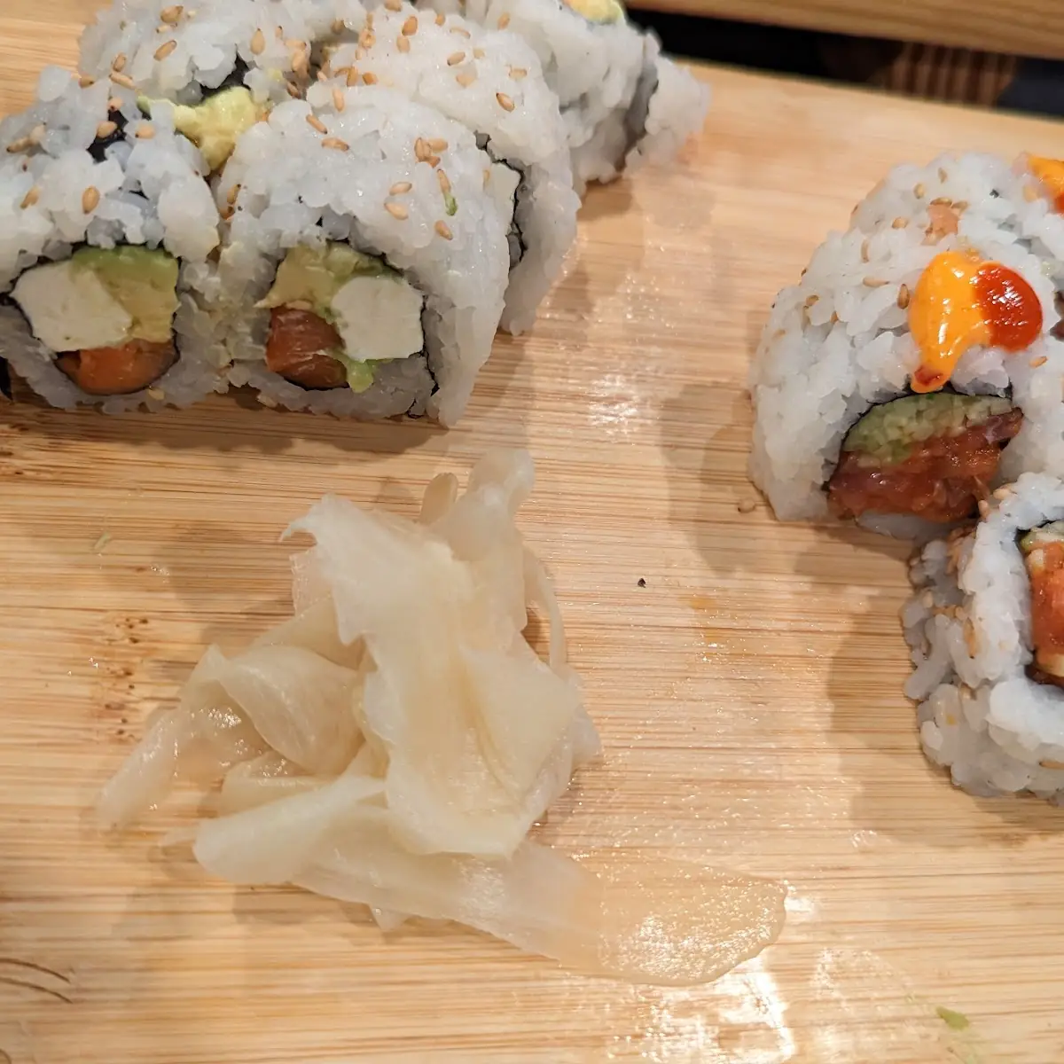4 Egg Roll
