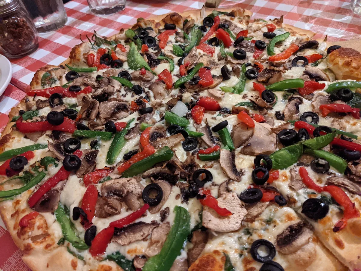 Parthenon Pizza Vegetarian Pizza of the Year