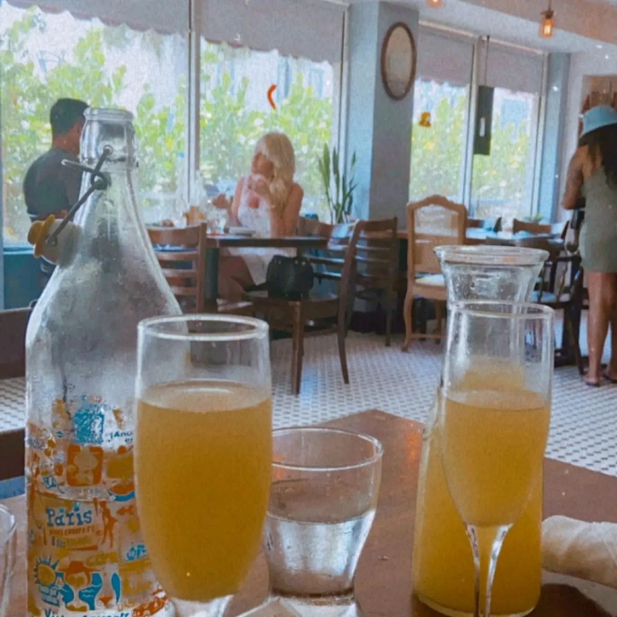 Bottomless Mimosas