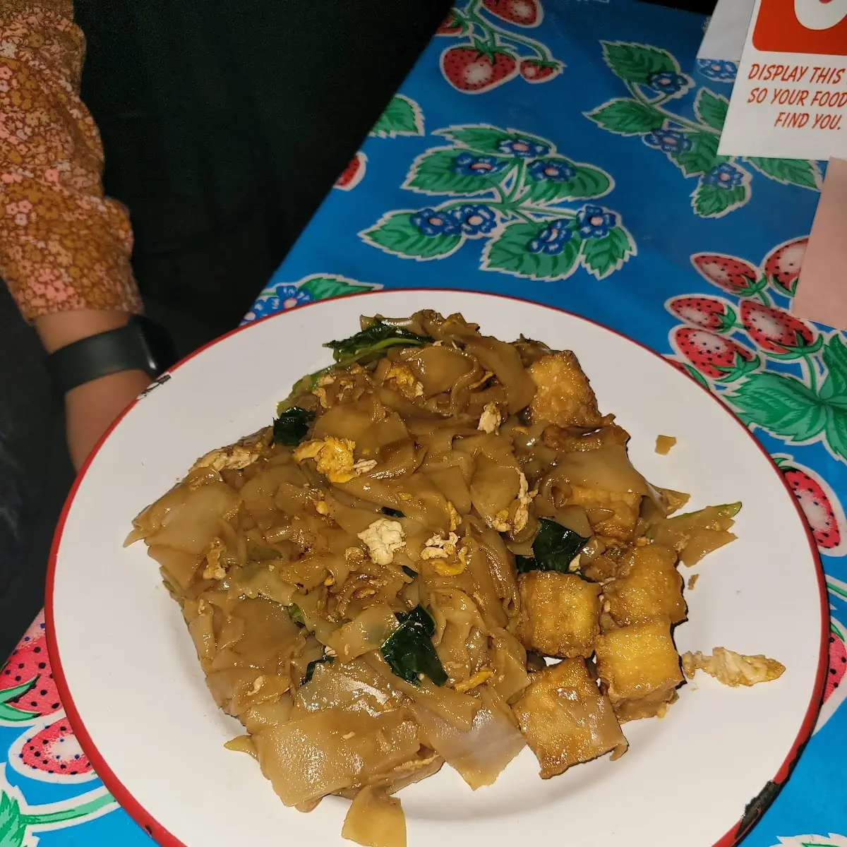 Pad See Ewe