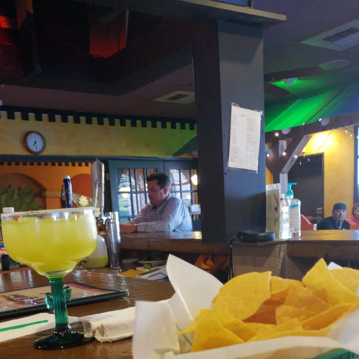 Chips Salsa and Margherita