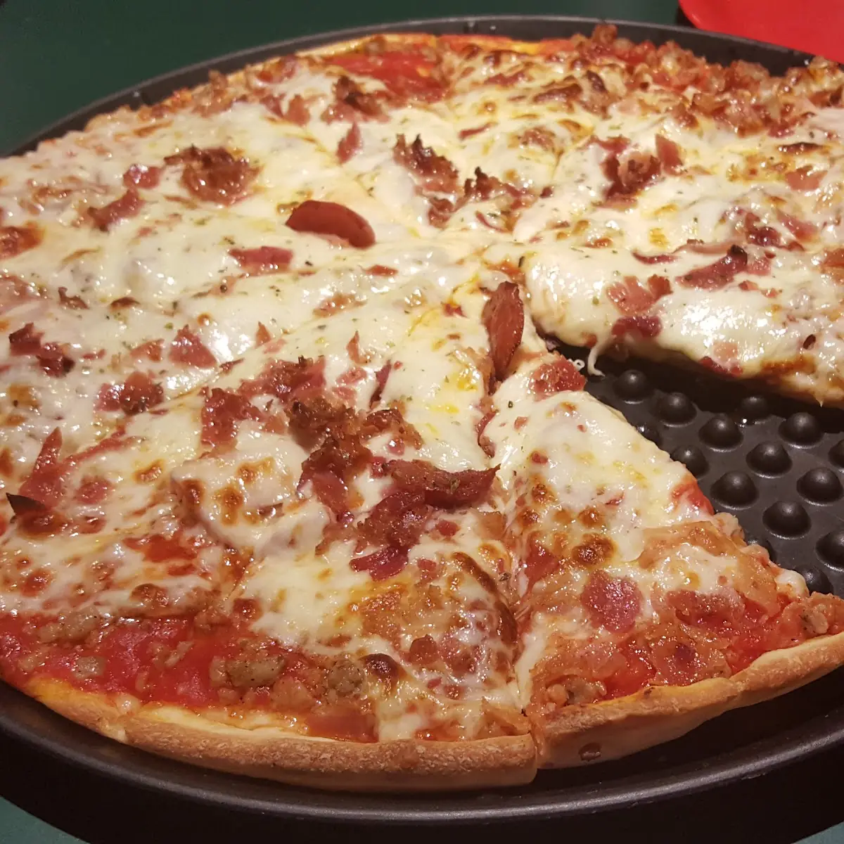 Farouk with Extra Cheese Pizza