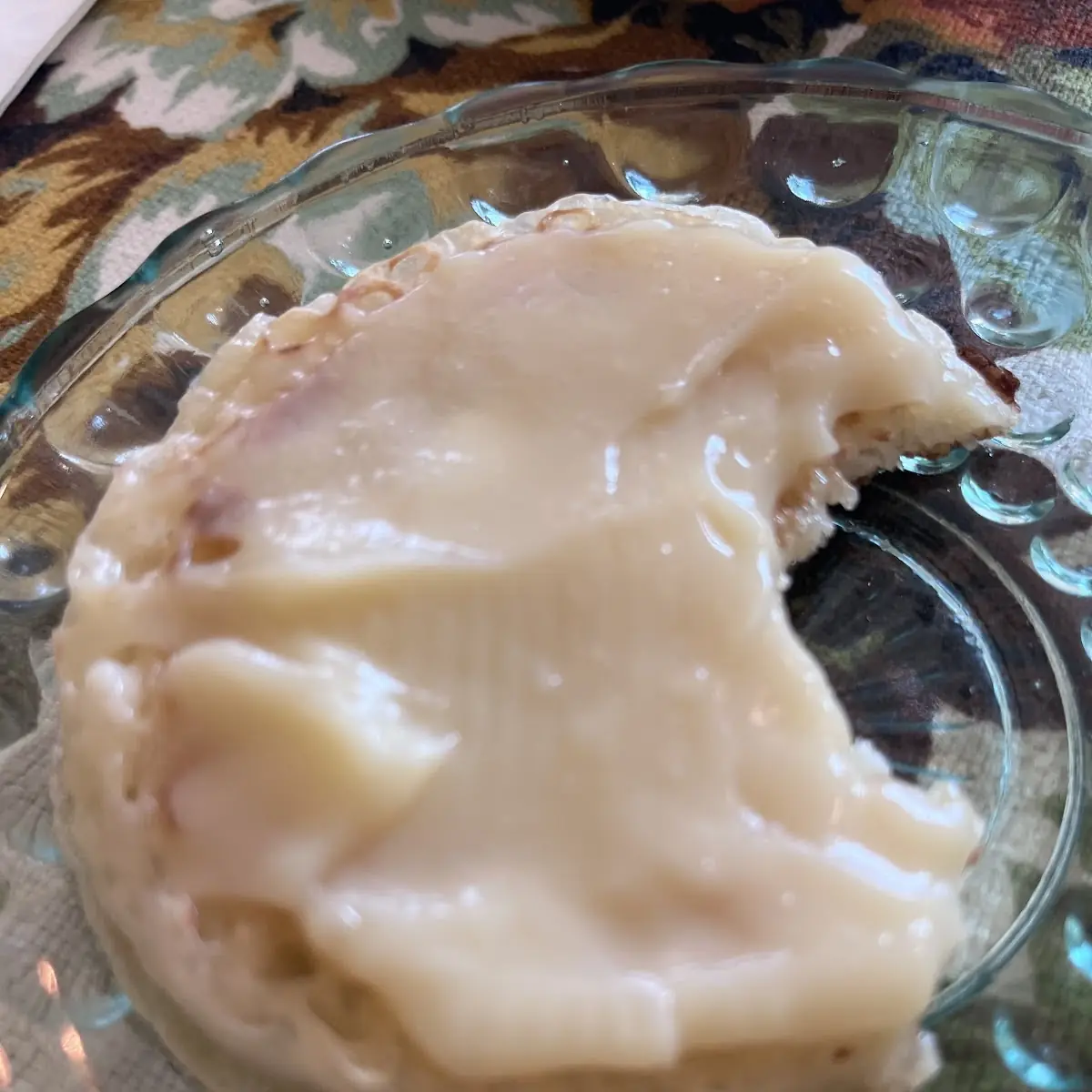 Crumpet with Lemon Curd