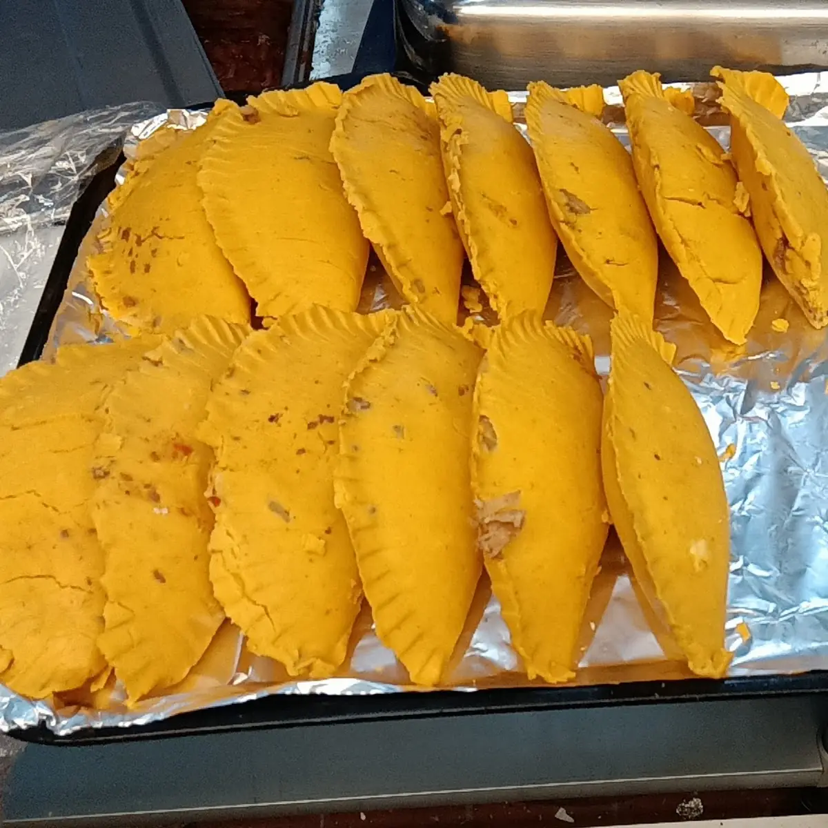 Pastelitos de Pollo Y Carne Molida