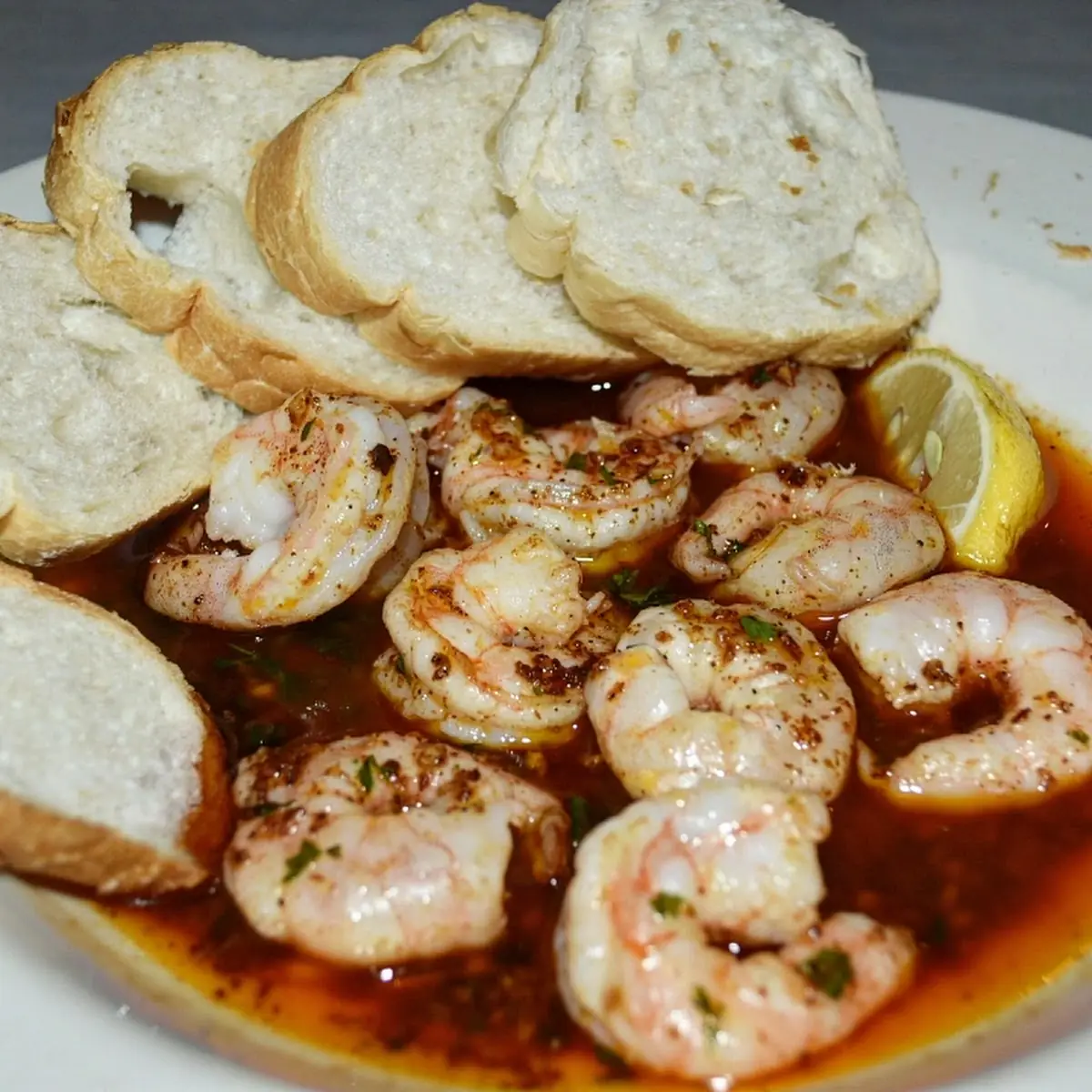 Smoky Bacon Shrimp and Grits