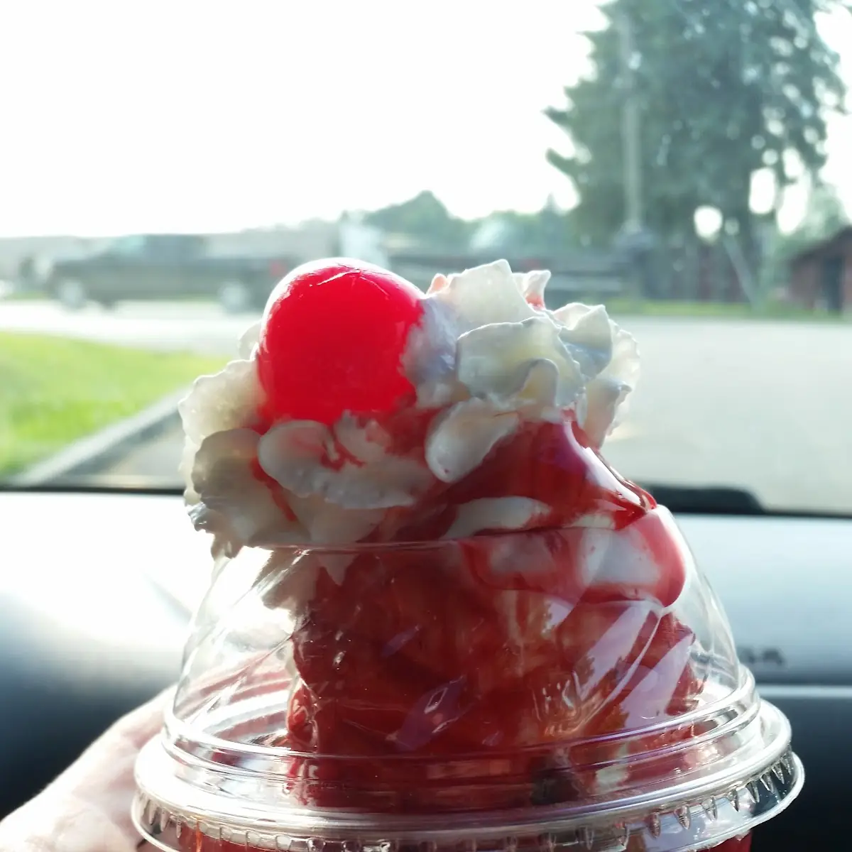 Strawberry Sundae