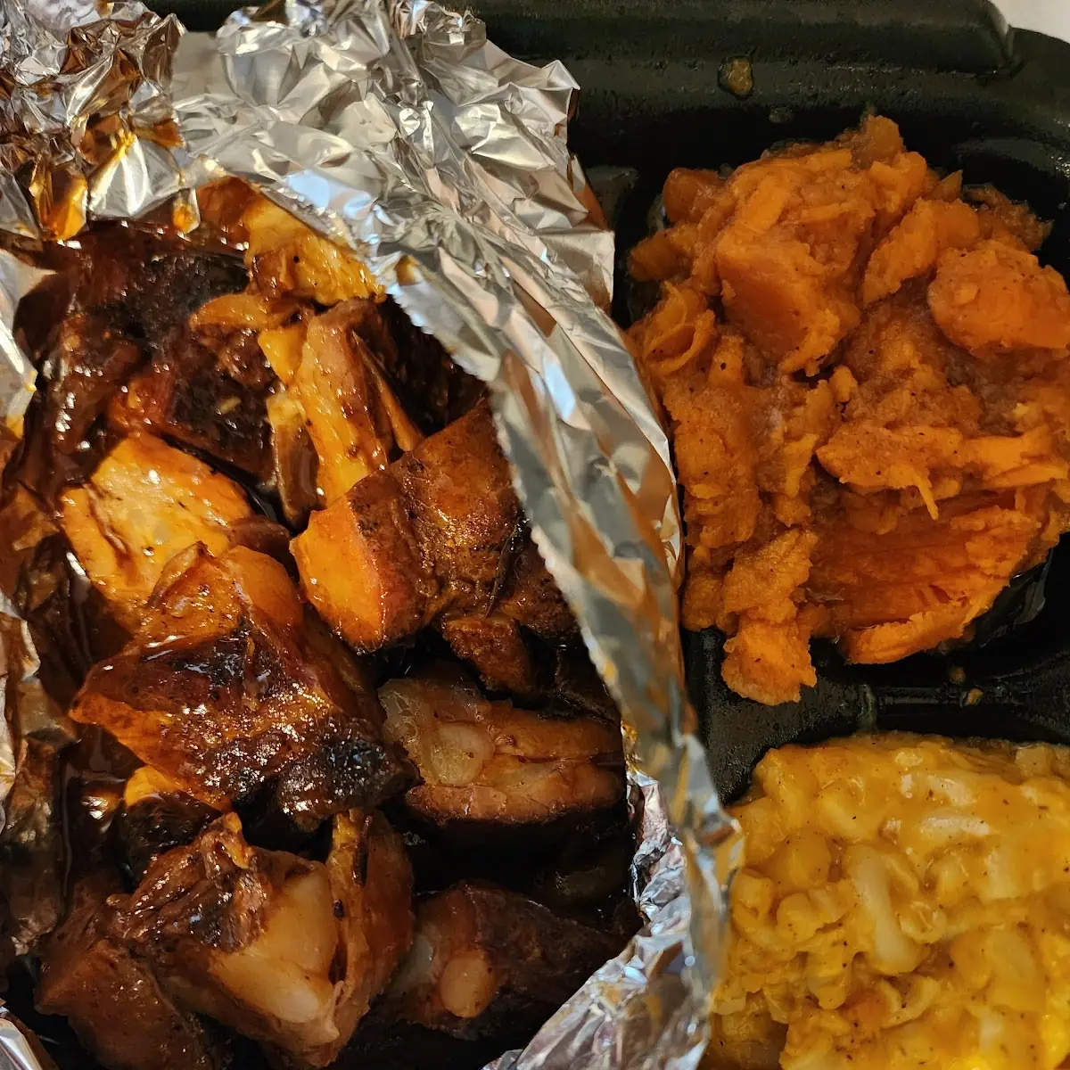 Rib Tips Sweet Potatoes Mac N Cheese