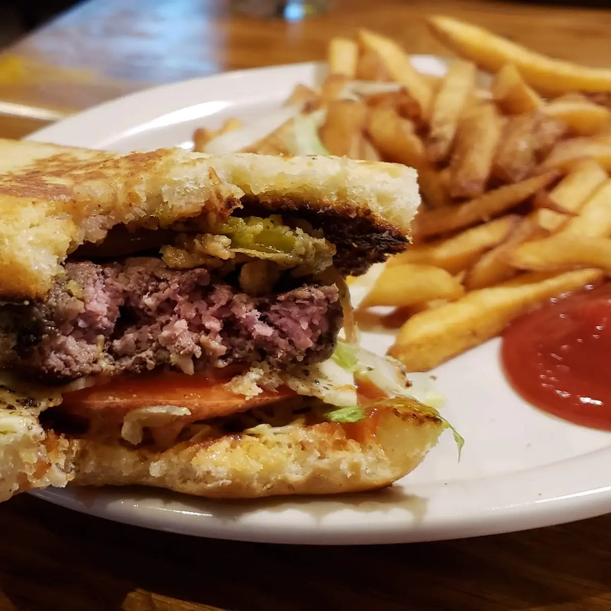 Ragin Cajun Burger