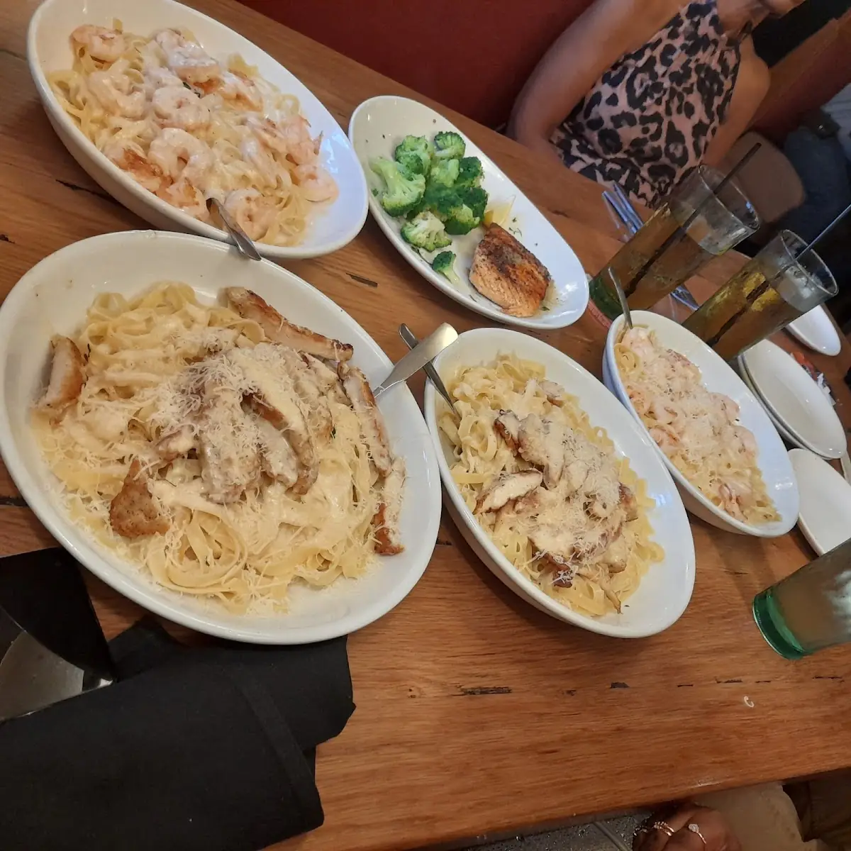 Chicken Alfredo Pasta and Shrimp Alfredo Pasta