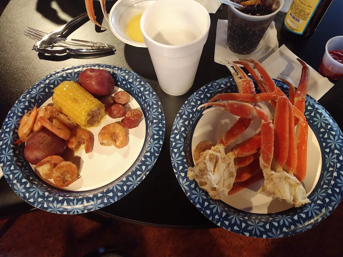 Crab Legs & Seafood