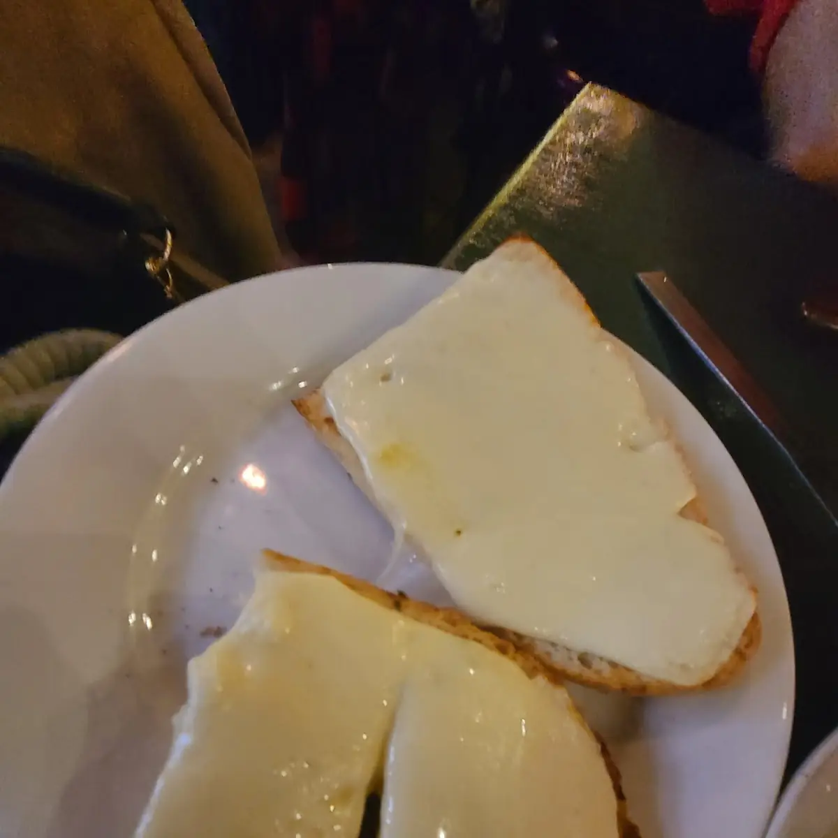 Cheesy Garlic Bread