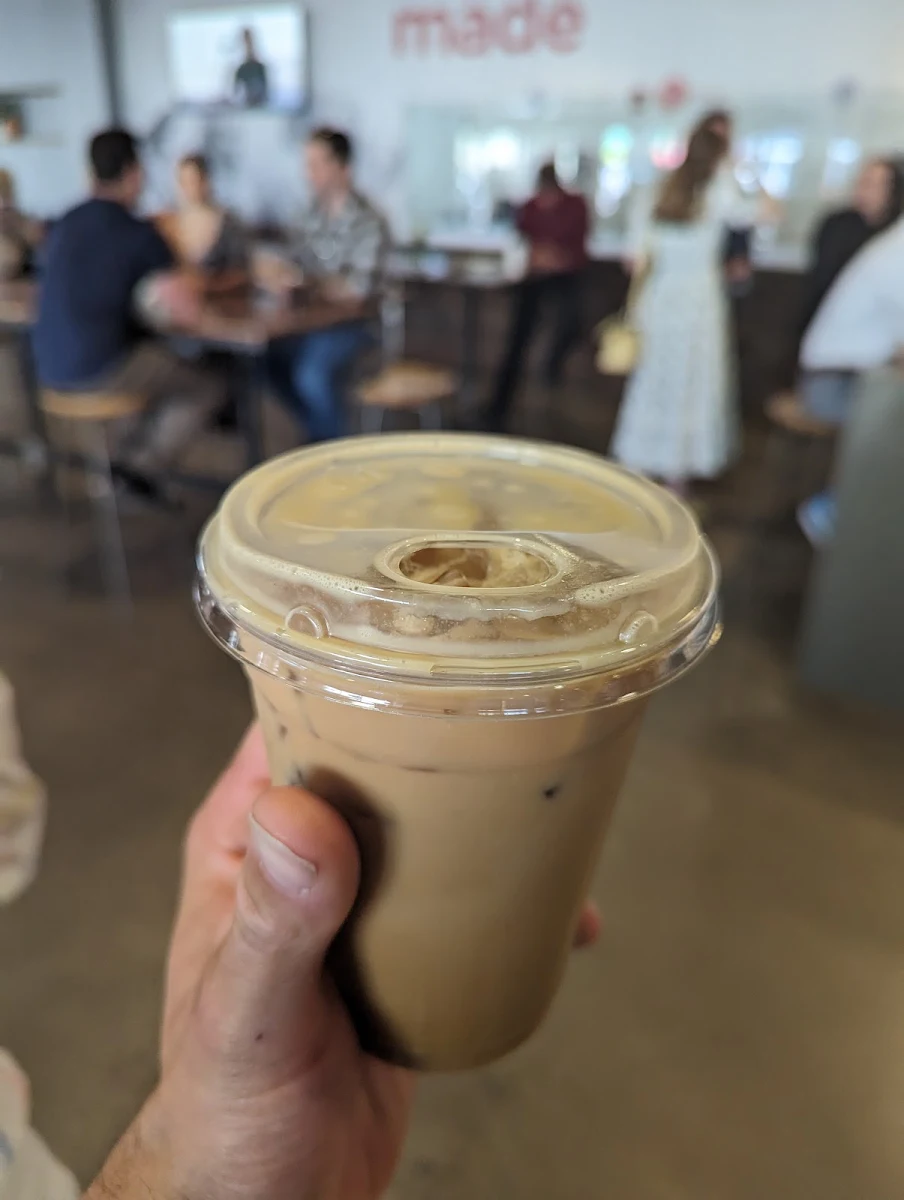 Iced Latte with Vanilla and Oat Milk