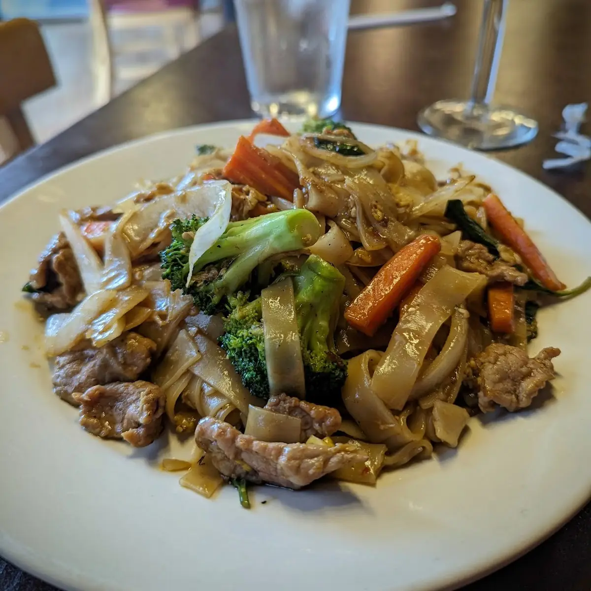 Pad Kee Mao Pad See EW