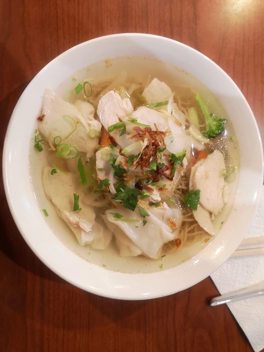 Soup Wonton Et Poulet