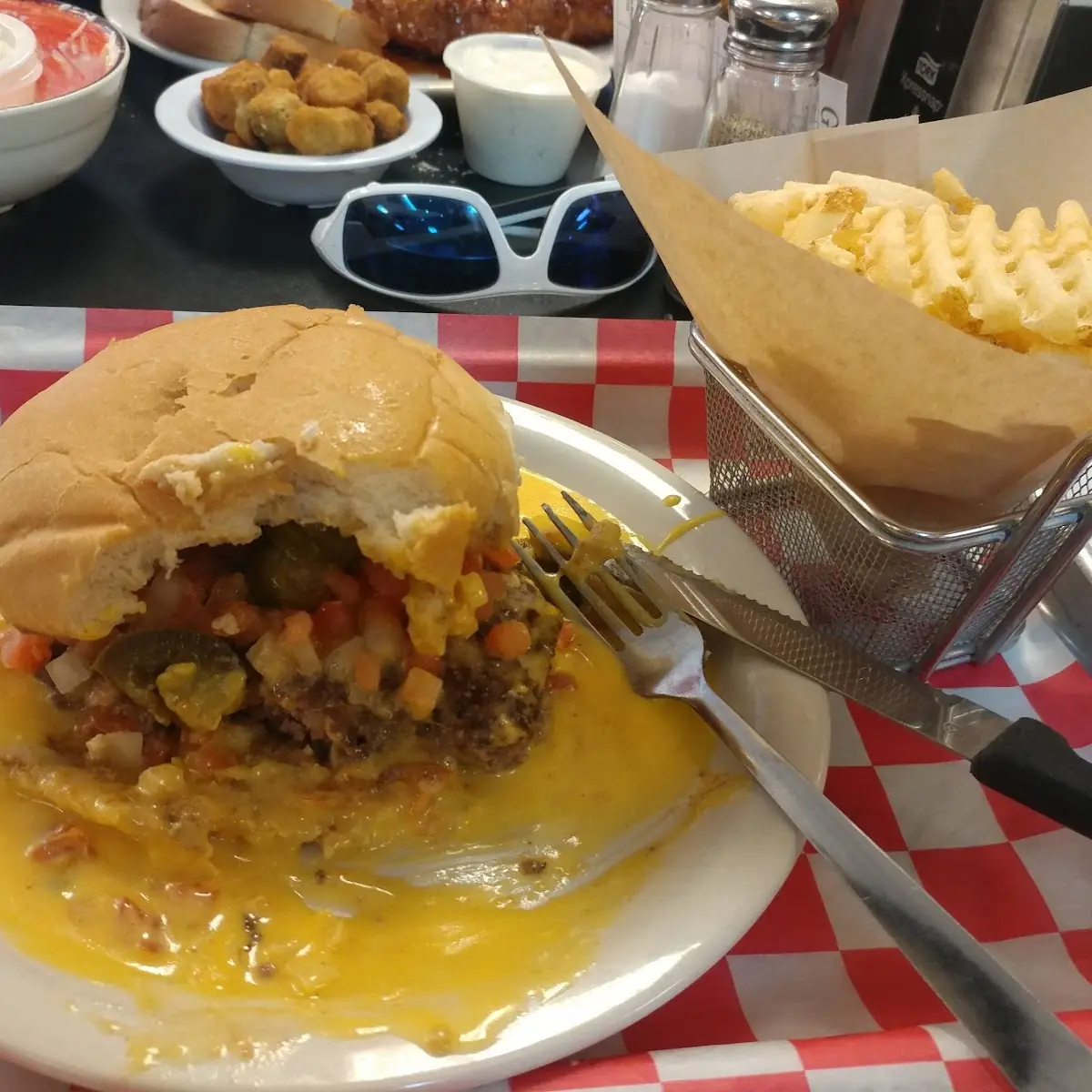 Queso Burger