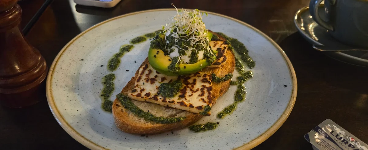 Cashew Pesto on Toast, Le Monde Cafe
