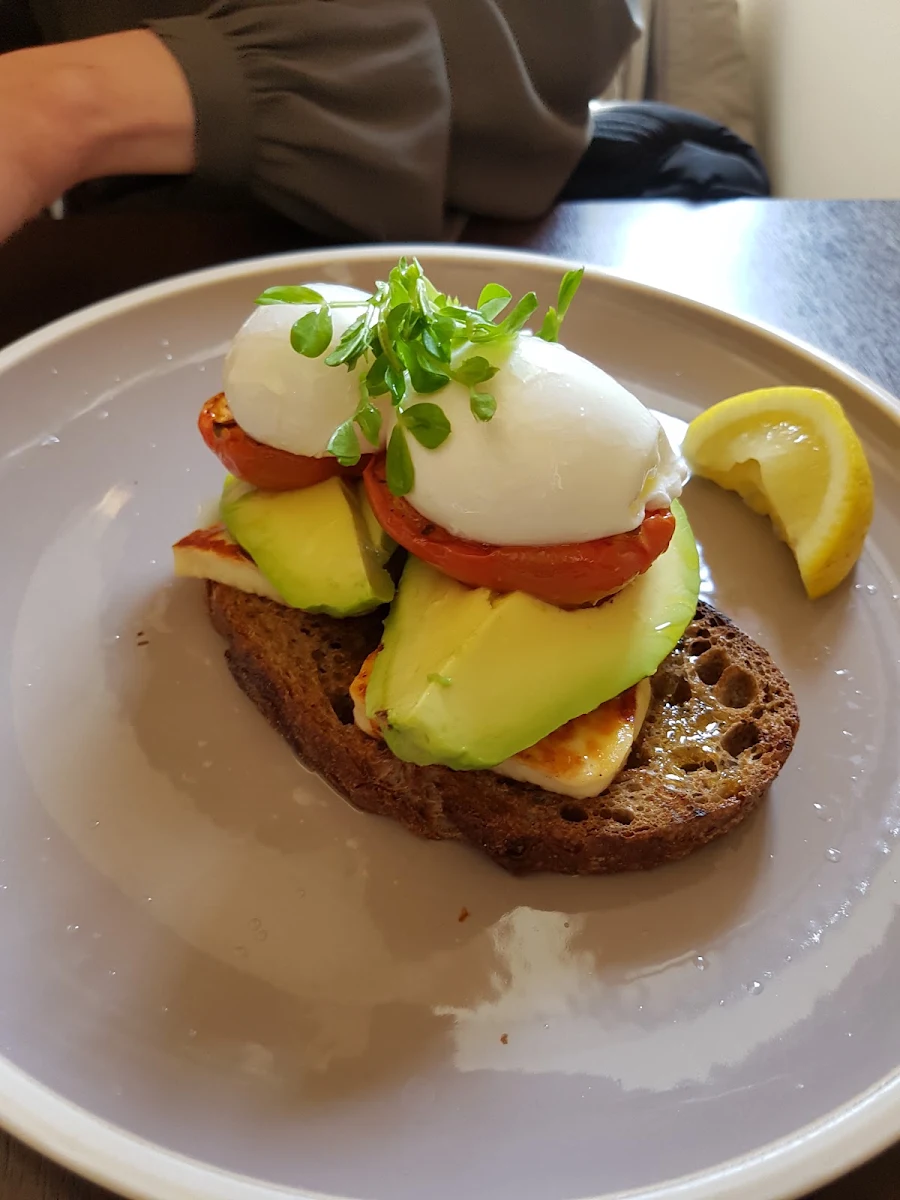 Truffle Poached Eggs with Avocado and Haloumi, Le Monde Cafe