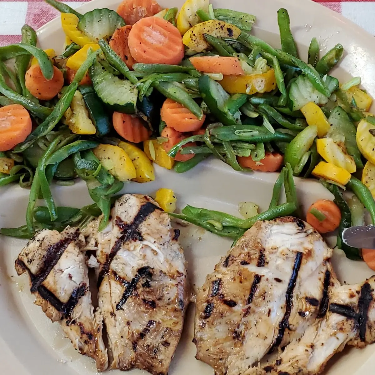 Grilled Chicken with Mixed Vegetables
