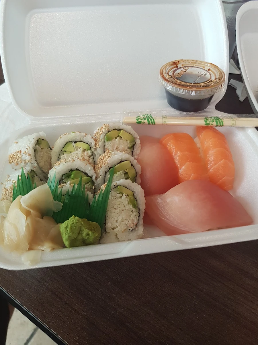 California and Dynamite Roll