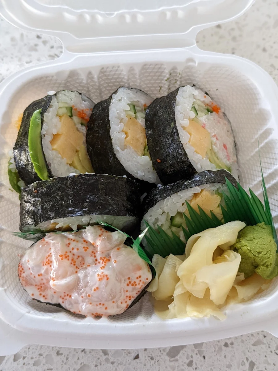 Futon Maki and Special Scallop Nigiri