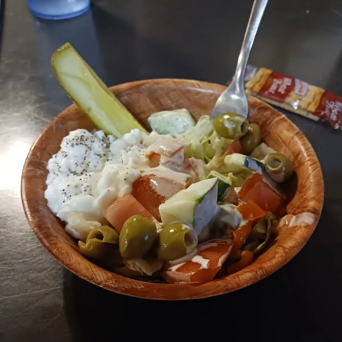 Cedar Landing Salad Bar