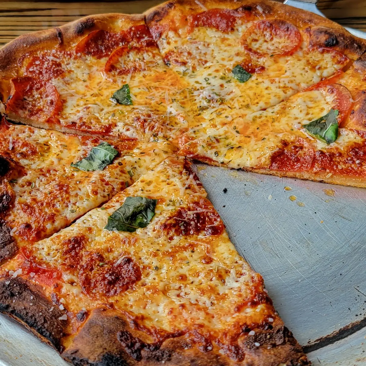 Thin Crust Pepperoni Pizza
