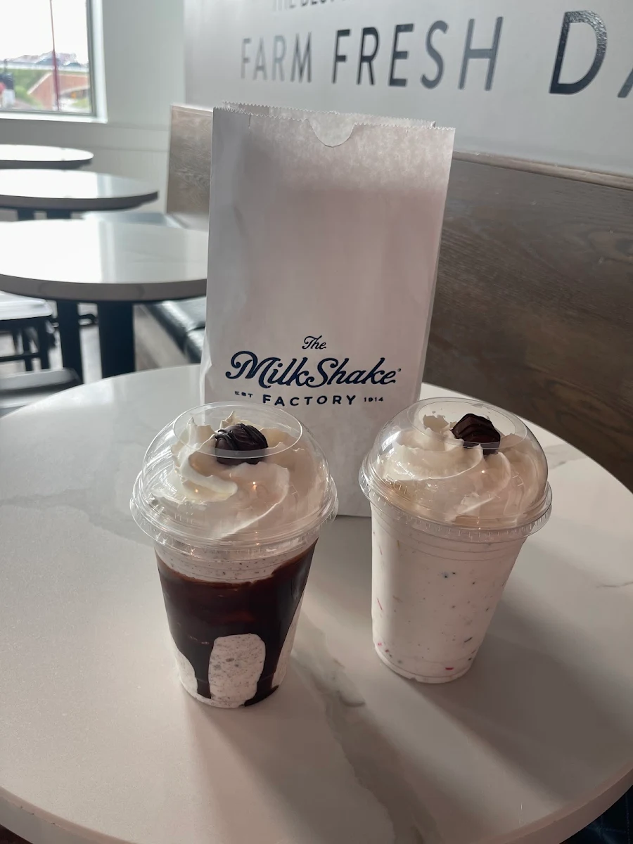 Midnight Cookies & Cream