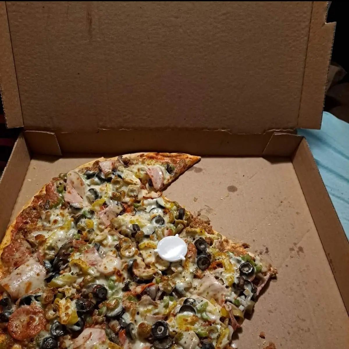 18 Far Out Pizza