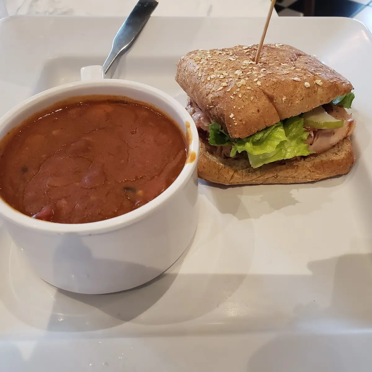 Veggie Chili and Cranberry Turkey Sandwich