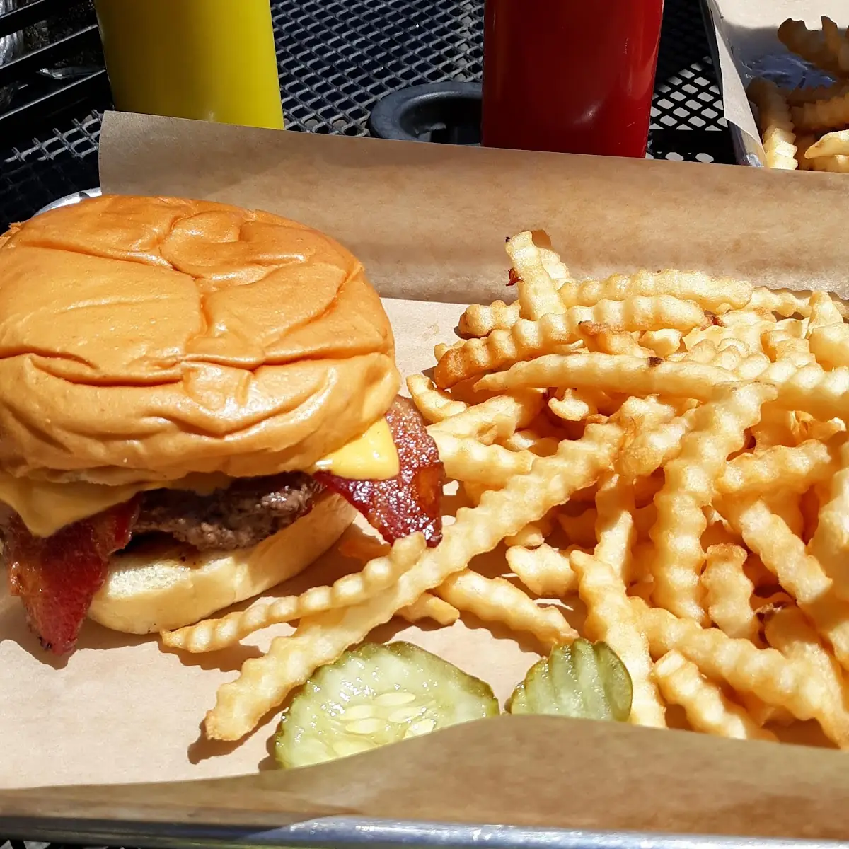 Bacon Cheeseburger