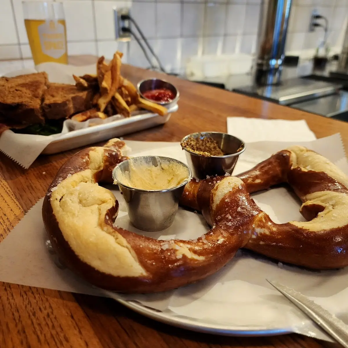 Fondue Pretzel