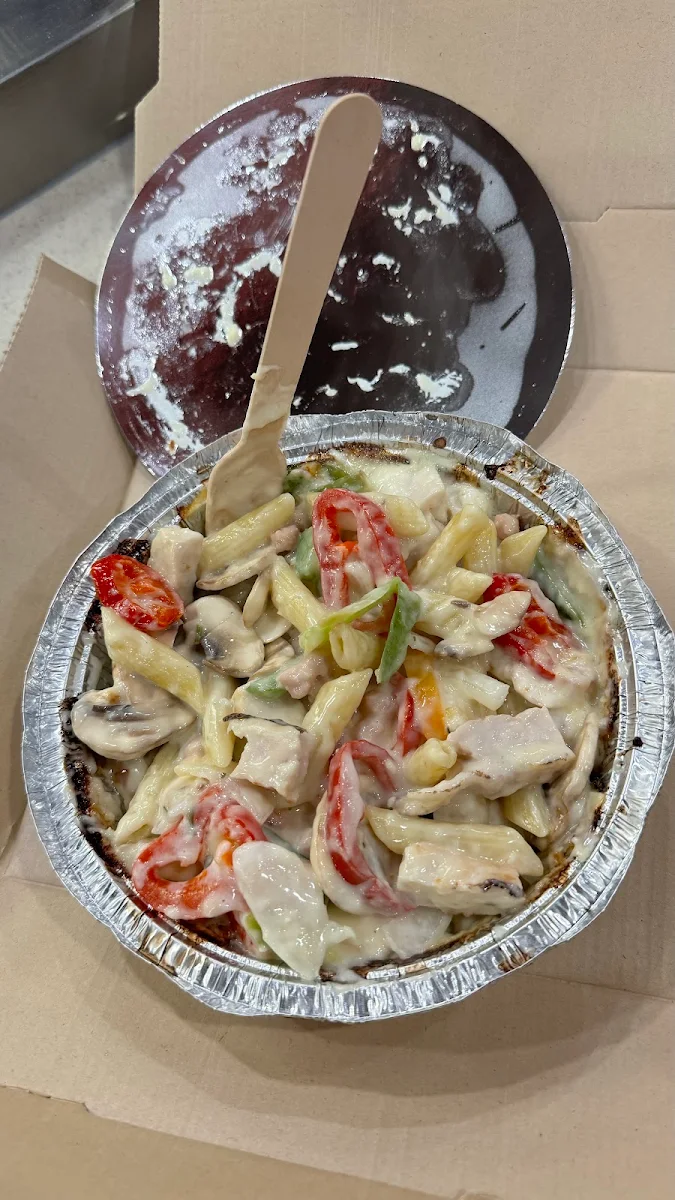 Chicken Bacon Alfredo Feast