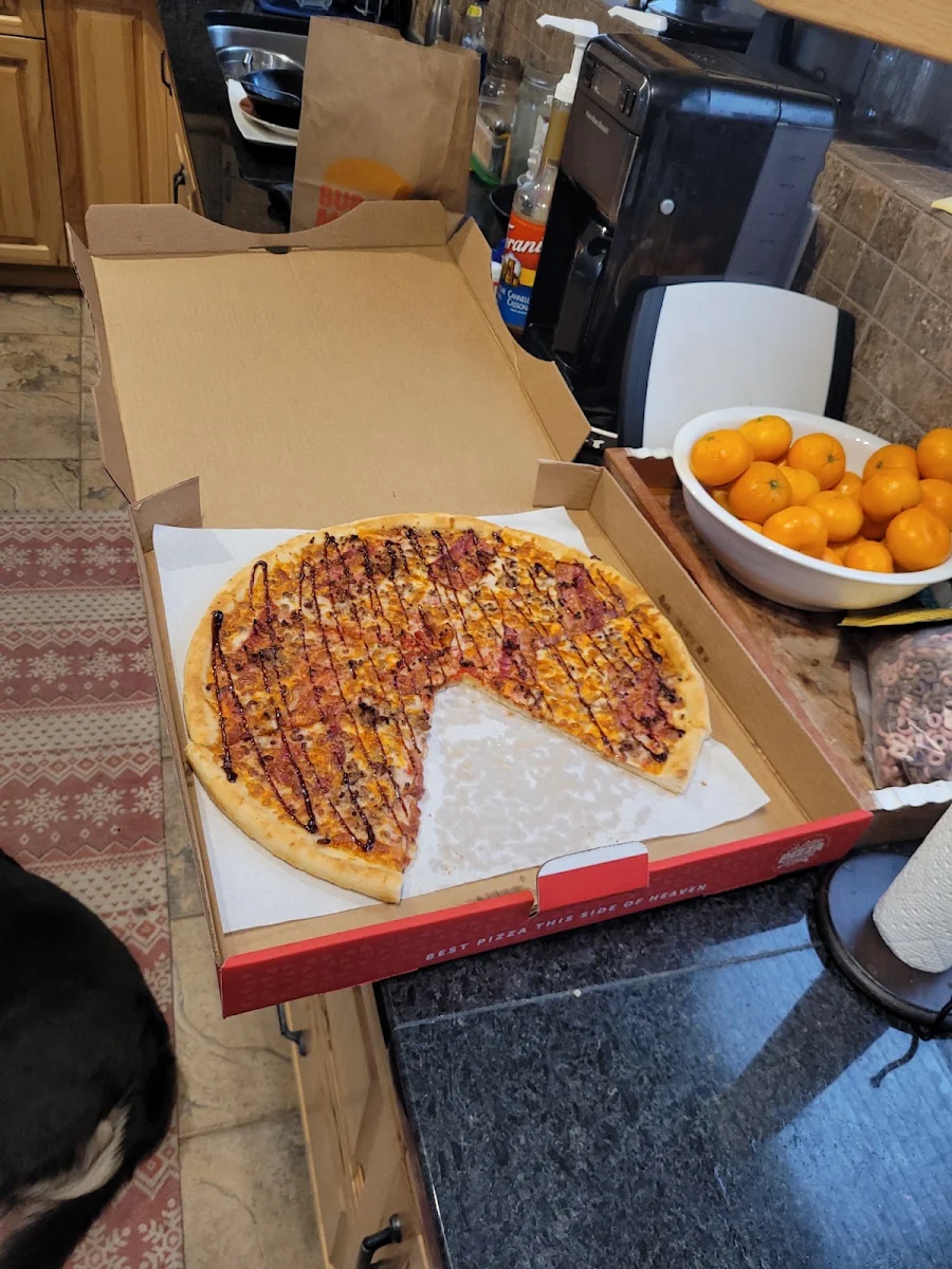 Highlights, A Little Pizza Heaven