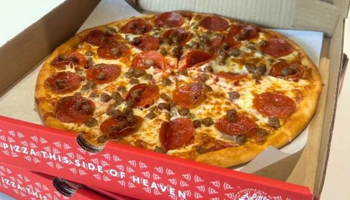 Highlights, A Little Pizza Heaven