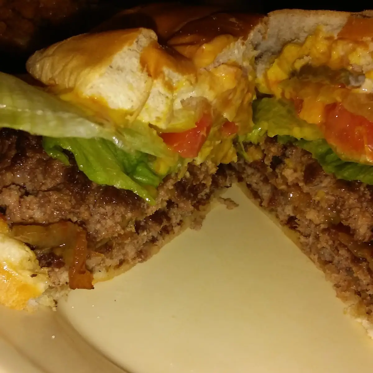 Tufted Hamburger Steak