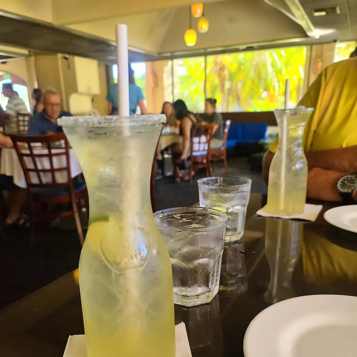 Happy Hour 1 2 Litre Margaritas