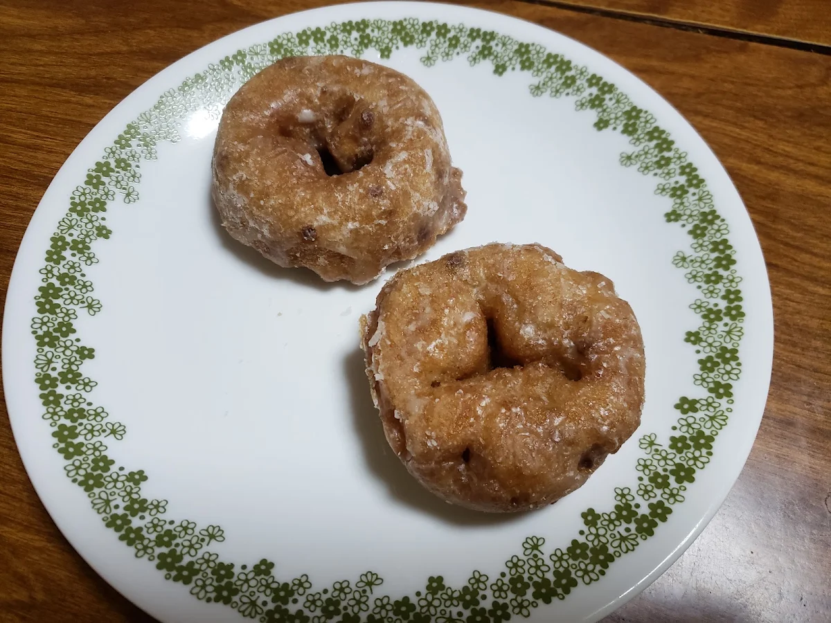 Apple Crisp Donuts