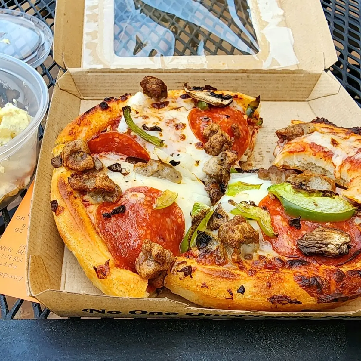 Personal Supreme Pizza
