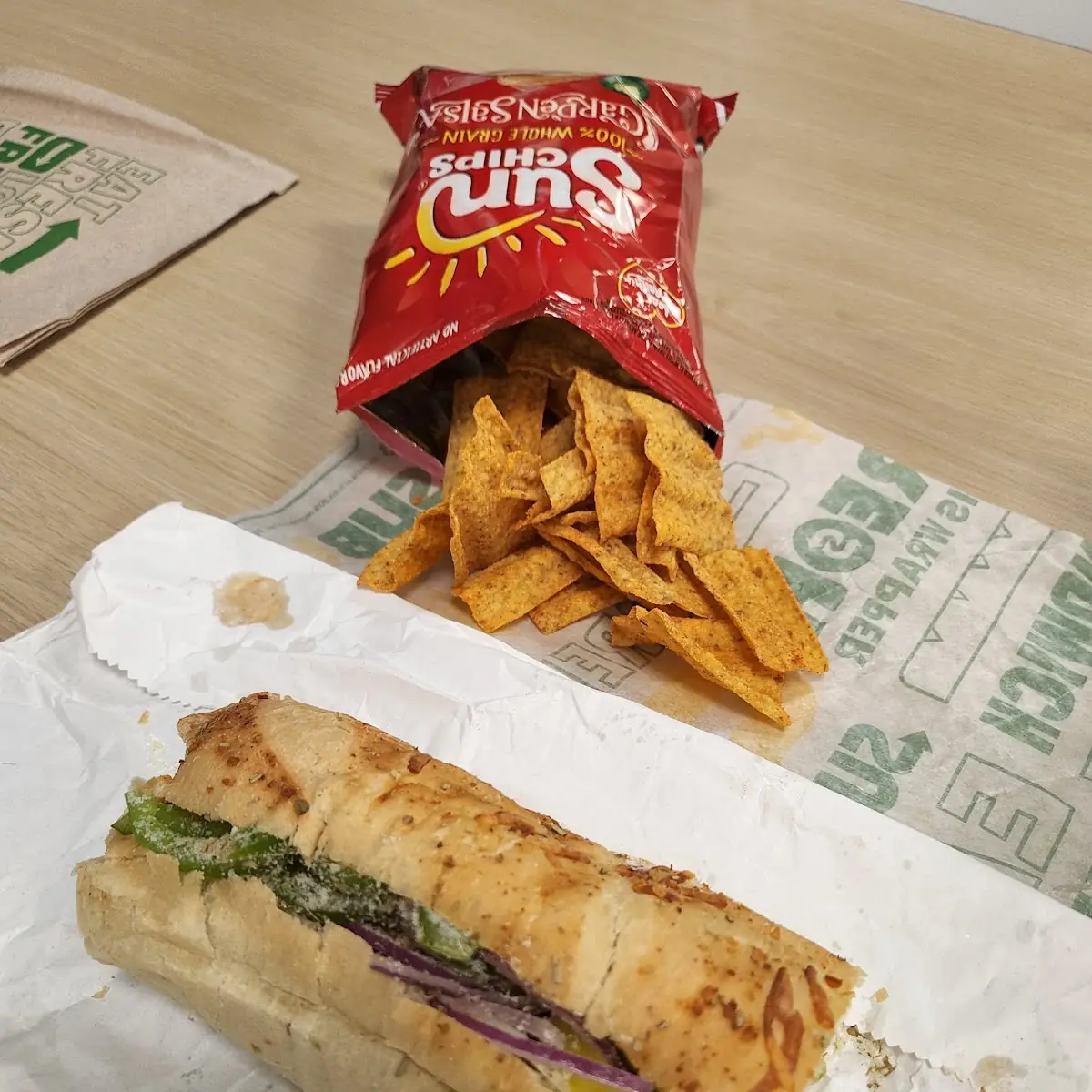 6 Meatball Marinara Sub w Sun Chips
