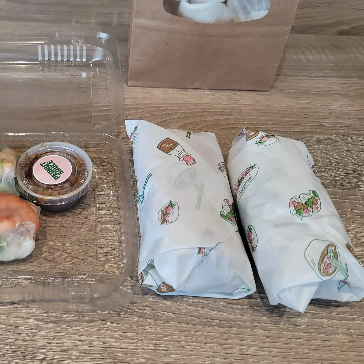 Fresh Spring Rolls Banh MI