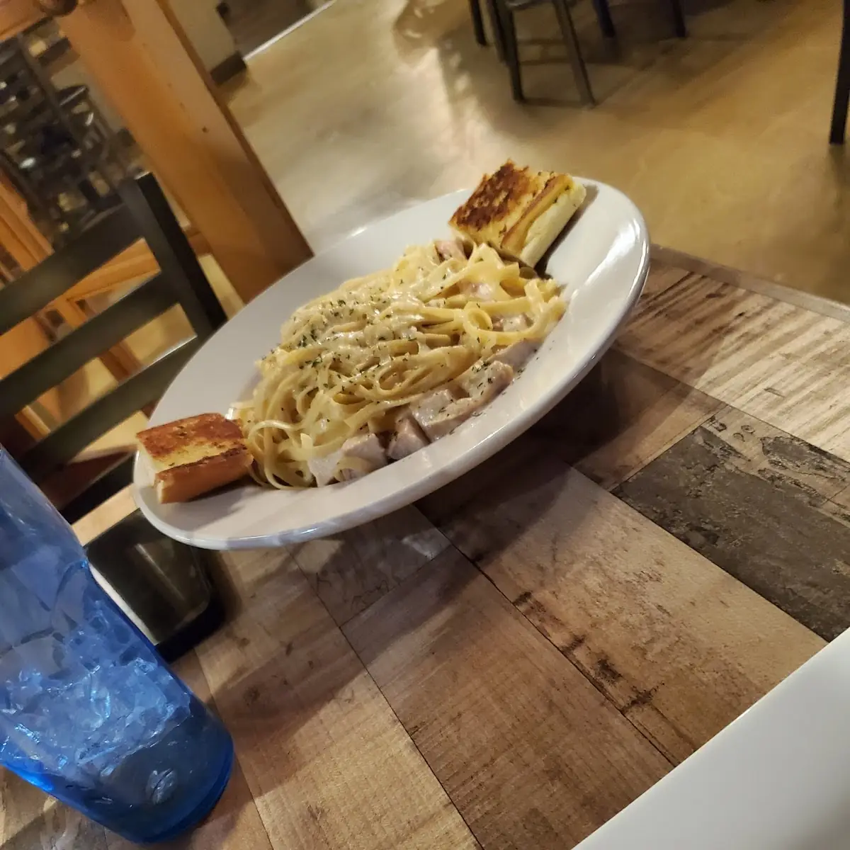 Fettuccine Alfredo