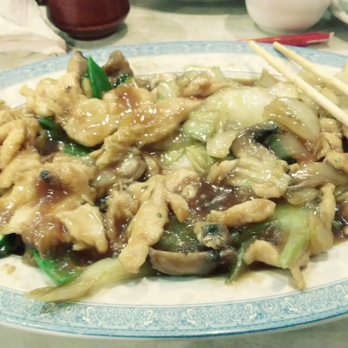 Chicken Chow Yuk