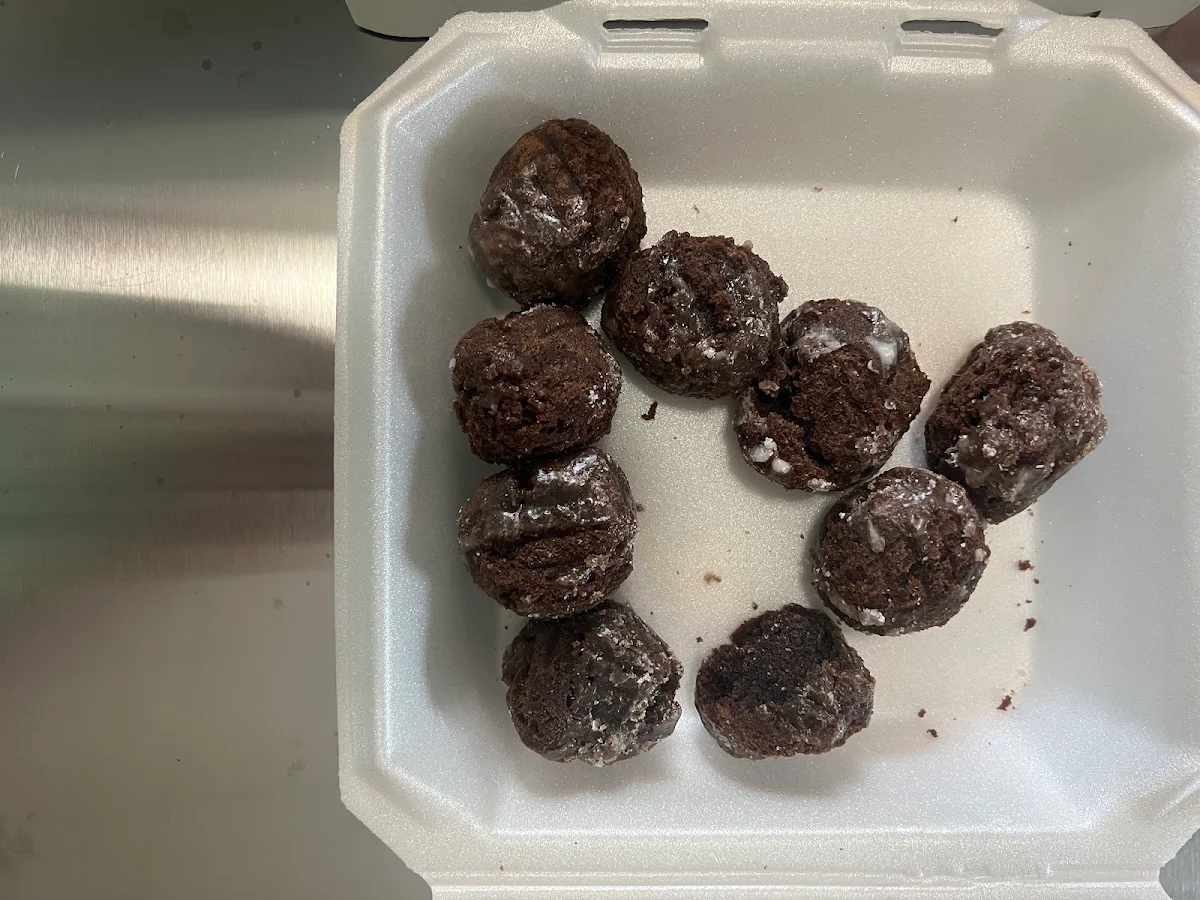 Chocolate Cake Bites