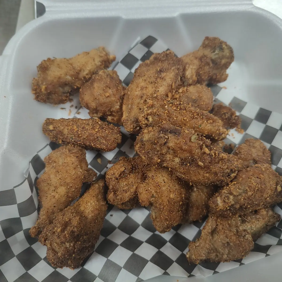 Memphis Dry Rub Traditional Wings