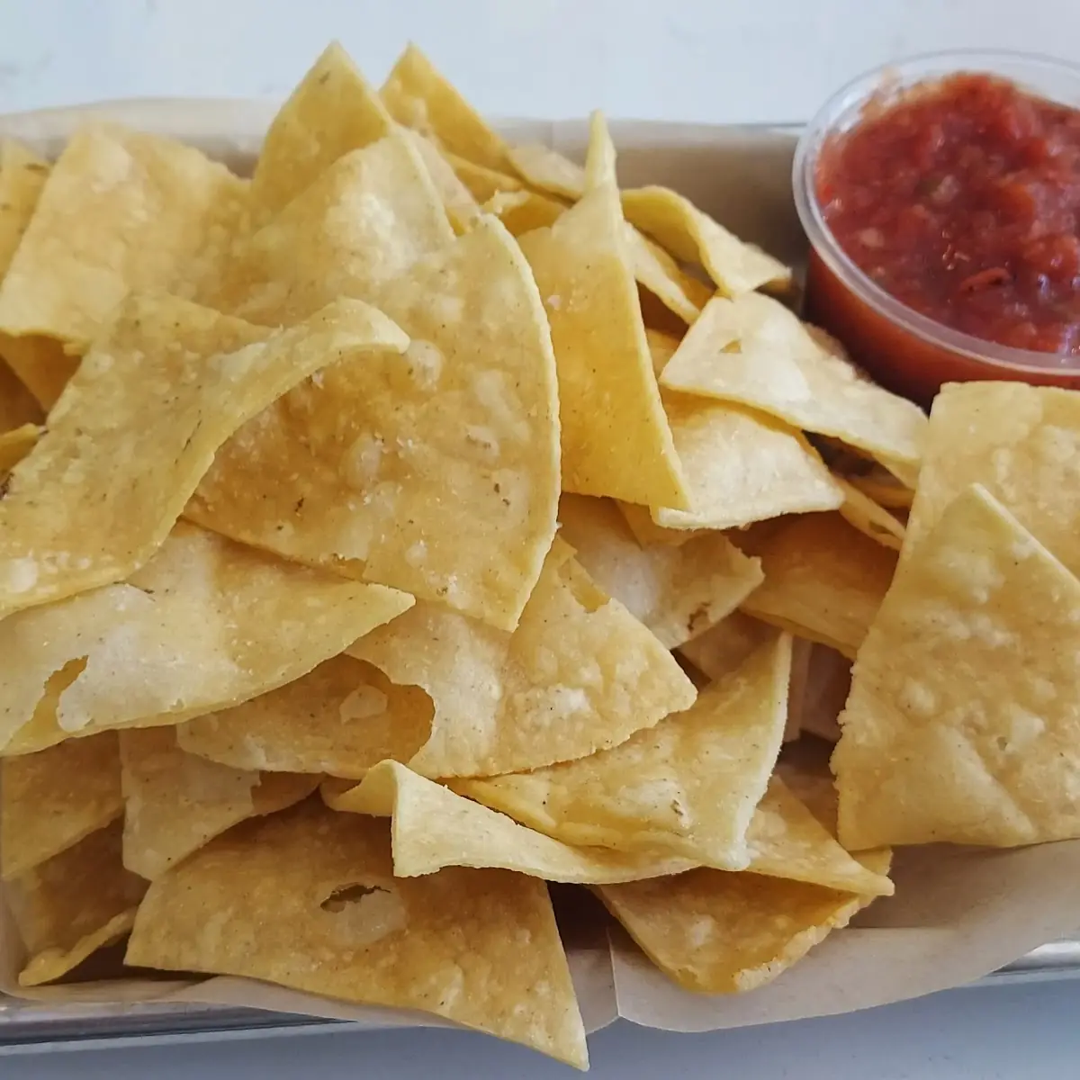 Tortilla Chips and Salsa Roja