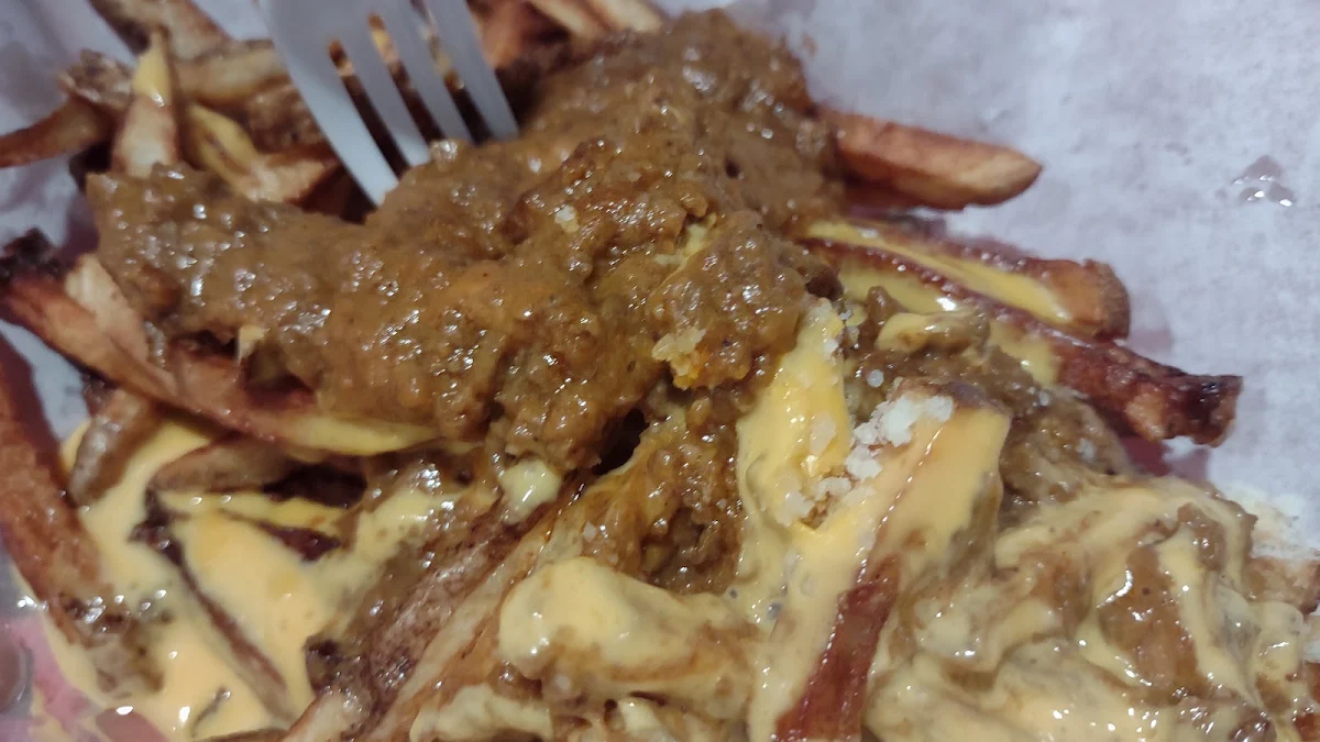Hand Cut Chili Cheese Fries