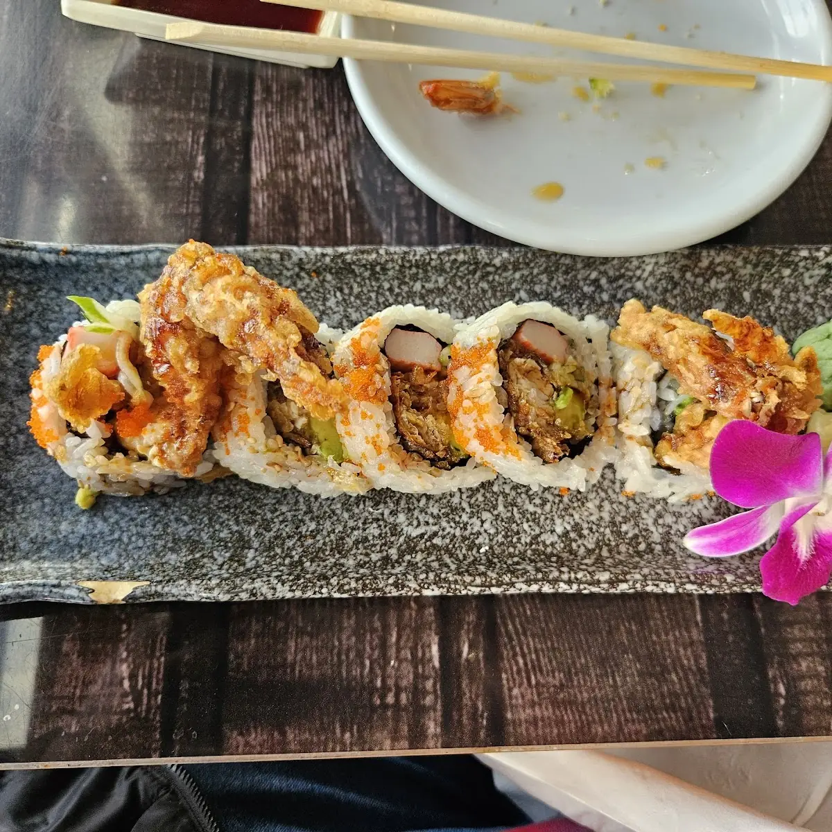 Sushi & Roll