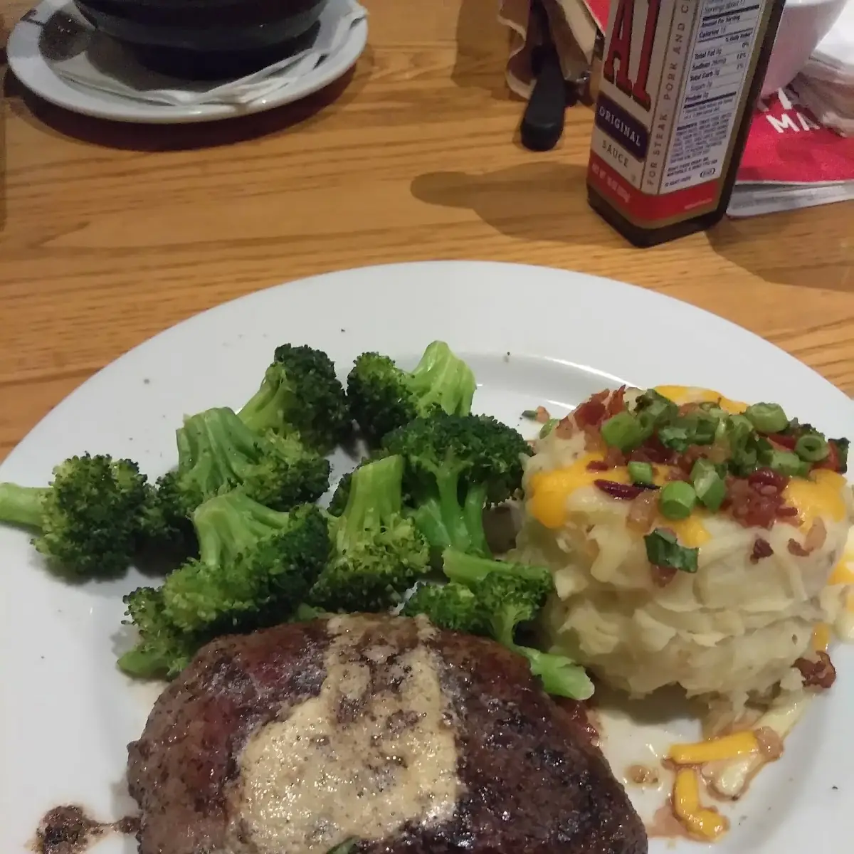 6oz Sirloin Steak with Loaded Mashed Potatoes and Steamed Broccoli