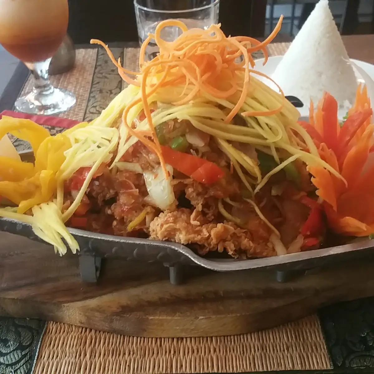 Yum Pla Muk Yang Salad