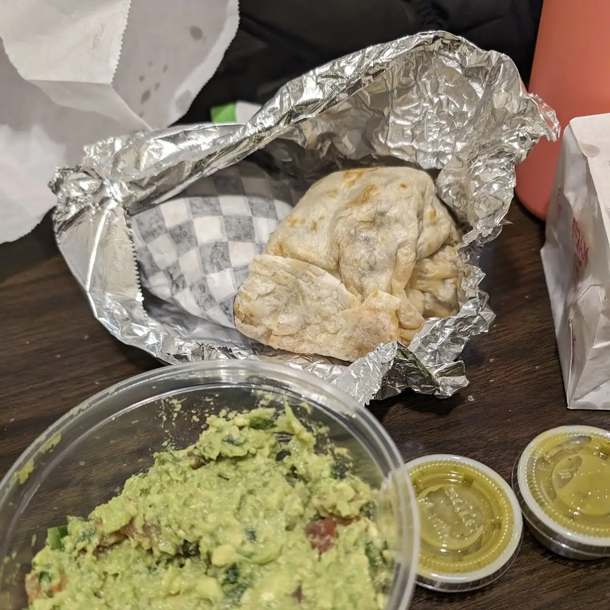 Chips y Guacamole